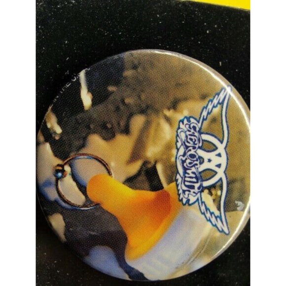 Aerosmith Music Rock Band Collectable Badge Button Pinback Vintage - Picture 2 of 7